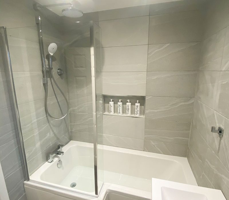 Bathroom-remodel-in-Paignton-10